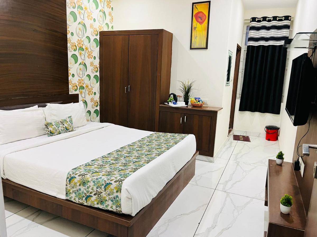 Hotel Plaza Hyderabad Airport Zone Shamshabad Exterior photo