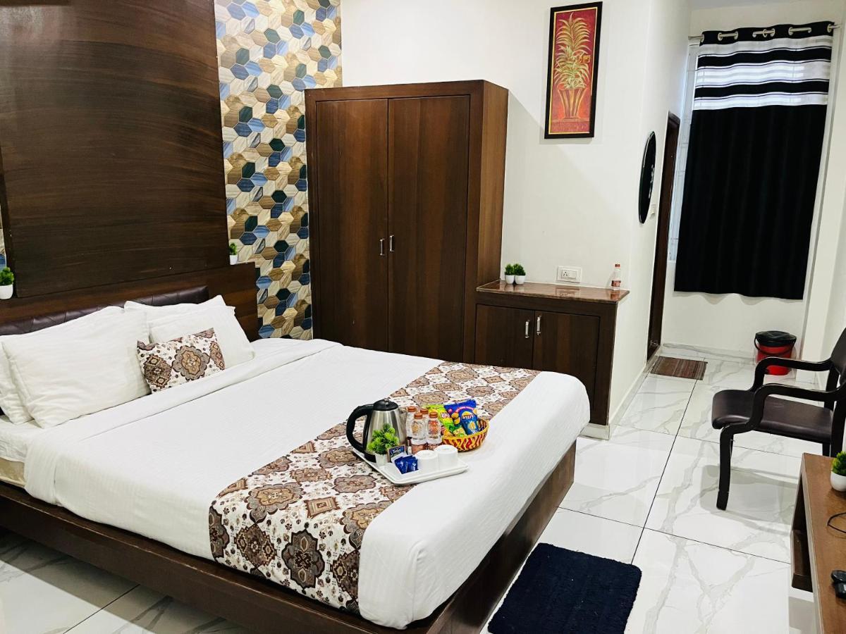 Hotel Plaza Hyderabad Airport Zone Shamshabad Exterior photo